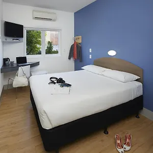 Ibis Budget Airport 3* Perth
